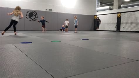 UFC GYM PITTSBURGH (MARKET SQUARE) - 236 Fifth Ave, Pittsburgh PA ...