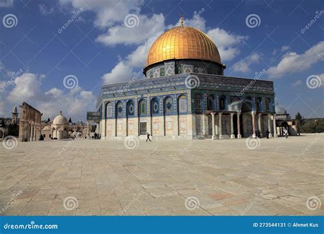Masjid Aqsa Is Located In Jerusalem. Editorial Photo | CartoonDealer.com #273544131