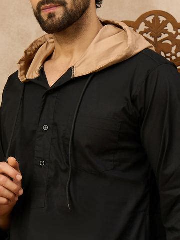 Men's Black Thobe with Stylish Contrast Hood – Nabia