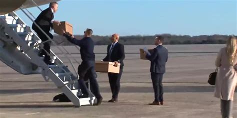 FBI returning Trump’s papers that were seized while searching for ...