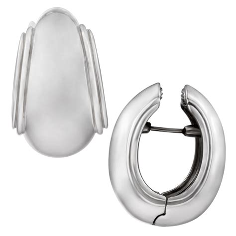Tiffany Hoop Earrings: A Century of, Thursday, October 10, 2024