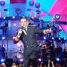 robbie williams swing tour 18 best images about robbie williams swing tour on robbie williams swing tour 18 best images about robbie williams swing tour on