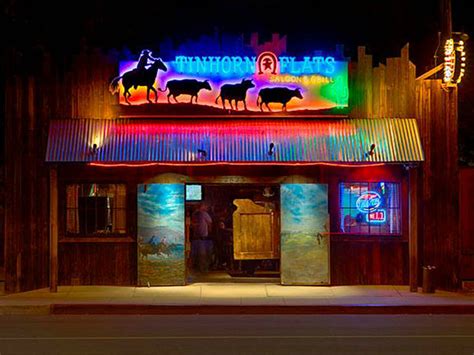 Best bars in Burbank for cocktails, beer and wine