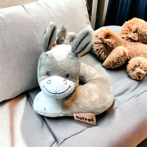 Nattou Baby Neck Travel Pillow. Baby Infant accessories – Happi Bebe