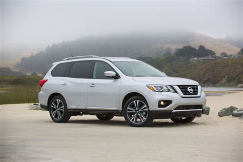 Top Motorist - 2018 Nissan Pathfinder - Automotive Review