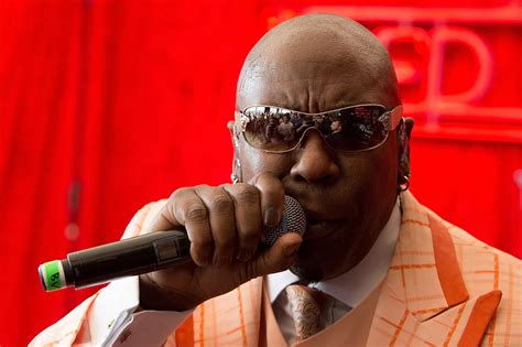 Interview with Wanz, Vocalist of the Hook in Macklemore's "Thrift Shop ...