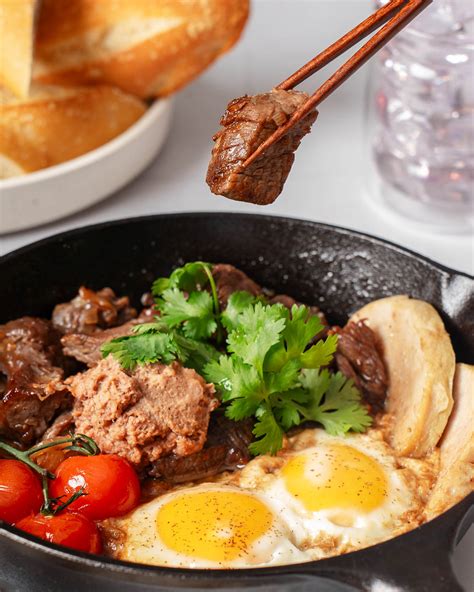 Bo Ne (Vietnamese Steak and Eggs) – Takes Two Eggs