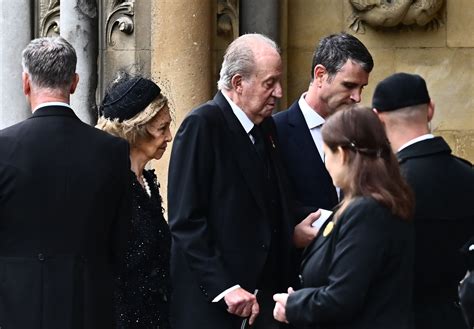 El romántico detalle del encuentro público de los Reyes Juan Carlos y ...