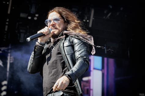 TNT knallsterkt tilbake med Tony Harnell på Tons Of Rock - Les vår ...