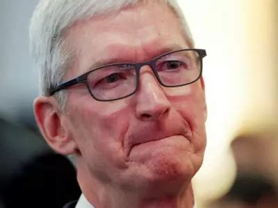 Apple Hit By 'REvil' Ransomware Attack, Future Product Plans Stolen