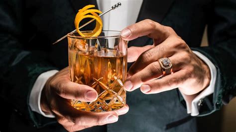 8 cocktails to mix for each night of Hanukkah | FOX 5 New York