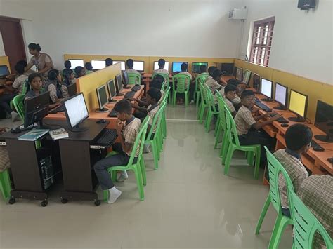 School Computer Lab in Nagercoil | Coding & Digital Learning | Arokia ...