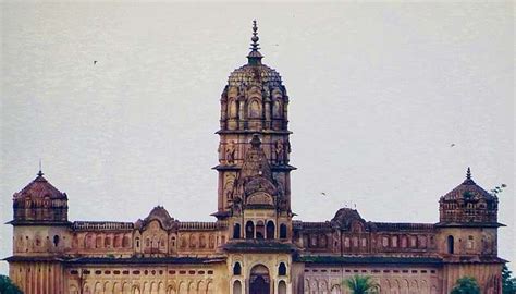 Cenotaphs Orchha In Madhya Pradesh Guide For Tourists To Visit In 2026