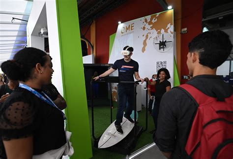 Are We in a Computer Simulation 的图像结果