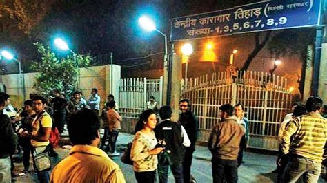 Court seeks Tihar Jail’s reply on gangster’s plea