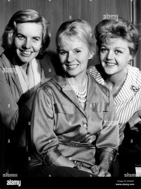 Angela lansbury actress hi-res stock photography and images - Alamy