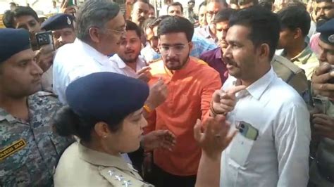सनातन विरोधी कहने पर CSP हिना खान ने लगाया जय श्रीराम का नारा, अनिल ...