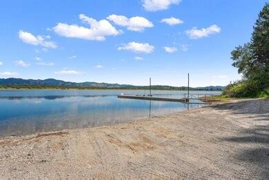 671 N Davis Rd, Usk, WA 99180 | Homes.com