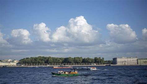 Russia In May: Expect An Exciting And Fulfilling Summer Vacation