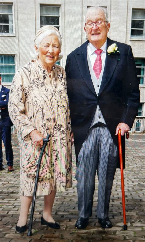 Pin van Ana Herrero Duro op Belgica | Koninklijke familie, Koninklijke families, Koninginnen