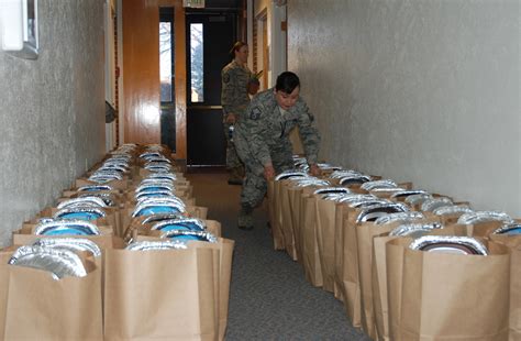 Spreading Thanksgiving bounty > Peterson and Schriever Space Force Base > Display