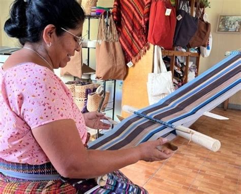 Mayan Textiles 的图像结果