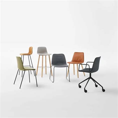 BIM objects - Free download! VAR0695MA - High stool with wooden 4 leg ...