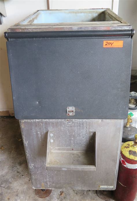 Ice Machine Bin