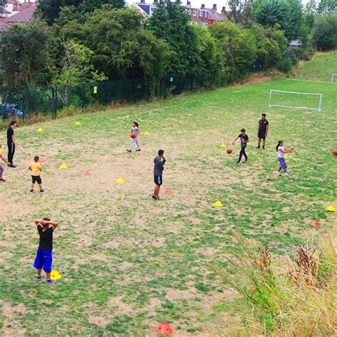 Sport D Field 的图像结果