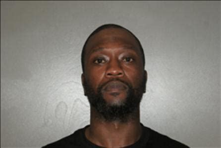 Jorge Jonathan Thornton, a registered Sex Offender in DORAVILLE, GA ...