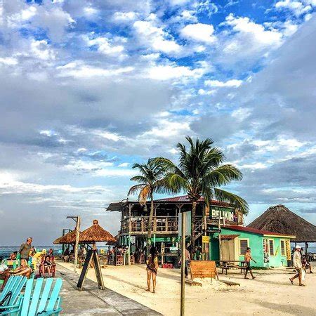 LAZY LIZARD, Caye Caulker - Menu, Prices & Restaurant Reviews - Tripadvisor