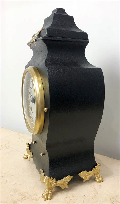 Antique NEW HAVEN U.S.A Cast Iron Mantel Clock | Adelaide Clocks