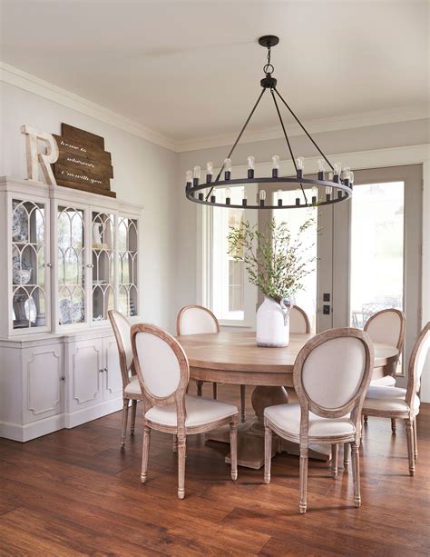 20 Modern Farmhouse Dining Room Ideas