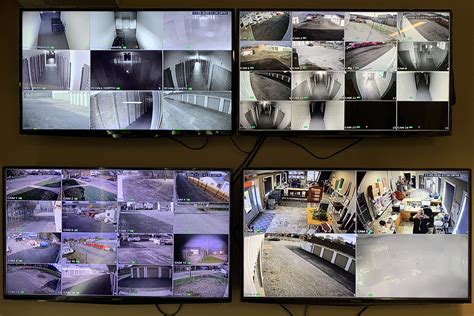 Security Camera Monitor Screen 的图像结果