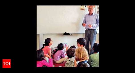 Teaching anatomy to 7-year-old kids in a medieval Dutch town | Pune ...
