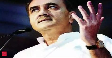 Disclose Indian Airlines CMD letter against Praful Patel: CIC - The ...