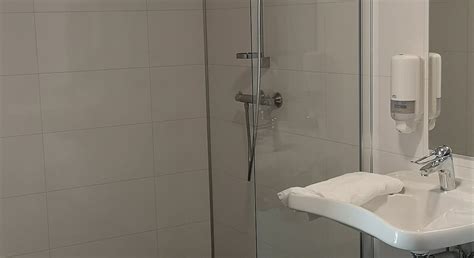 FURUTANGEN MISJONSSENTER (Randoy) - Lodge Reviews & Photos - Tripadvisor