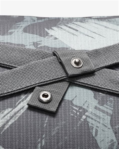 Nike Brasilia Printed Duffel Bag (Small, 41L). Nike IN