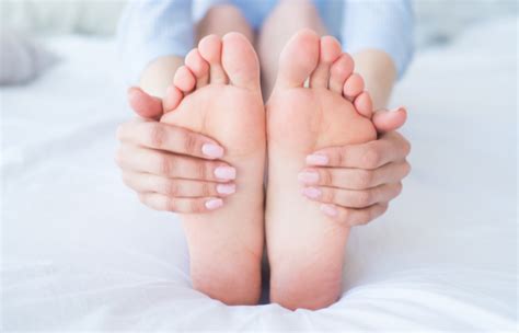 5 Tips to Improve Your Overall Foot Health | The Orthopaedic Group, P.C.