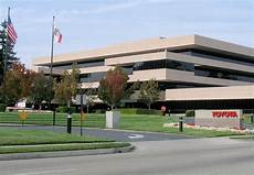 Toyota Center Box Office Hours by Toyota S Move Prius Maker Lands In Highest Carbon Toyota Center Box Office Hours