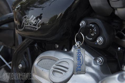 2017 Triumph Bobber road test review - Overdrive