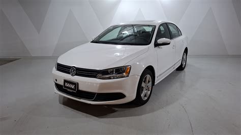 Autos Volkswagen Jetta 2.5 STYLE ACTIVE TIPTRONIC Sedan 2012 usados | KAVAK México