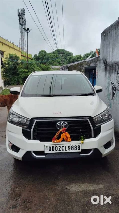 Toyota Innova Crysta 2023 - Cars - 1813747694