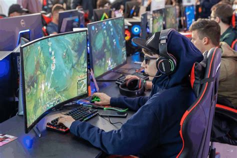 Multiplayer Streaming Trends That Could Shake Up RPG Replayability ...