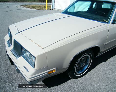 1981 Oldsmobile Cutlass Supreme V6 2 - Door 4. 4l Beige Good Running Car