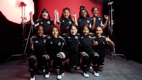Watch the first episode of Gunner Girls | Video | News | Arsenal.com
