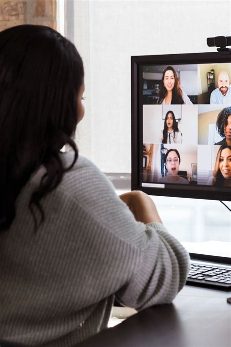Struggling with Zoom Dysmorphia? These 6 tips may help | Vogue India