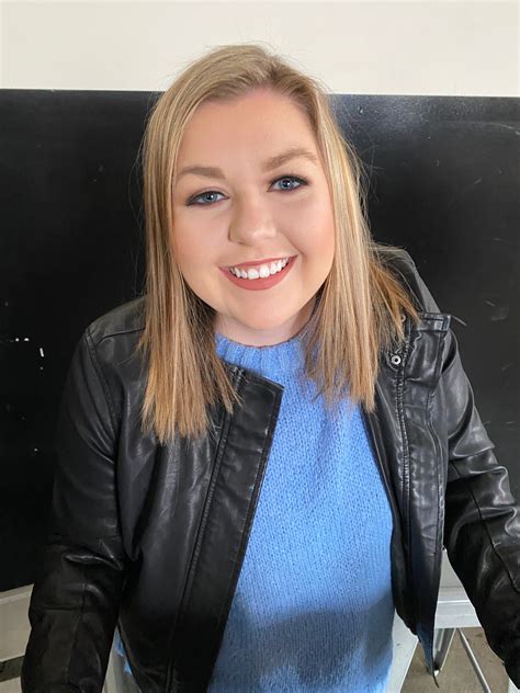 What is $15 an Hour as a Salary?: Is Your Pay Worth It?