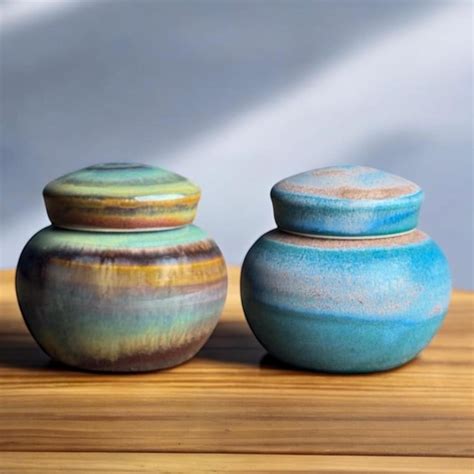 Buy Urns for Human Ashes Online In India - Etsy India