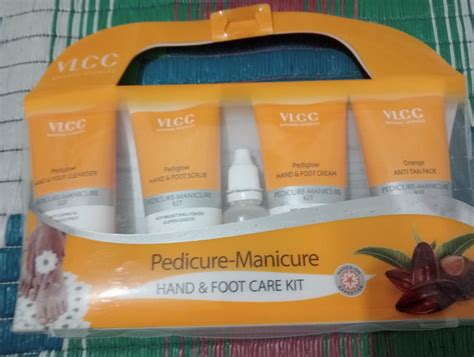 VLCC Pedicure - Manicure Hand & Foot Kit - 150g + 60ml | Remove Dirt ...